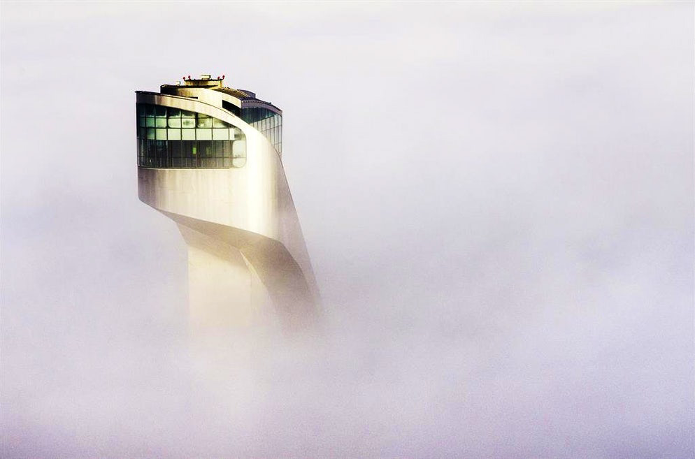 Bergisel Tower Zaha Hadid inox cambridge inox millerighe architettura